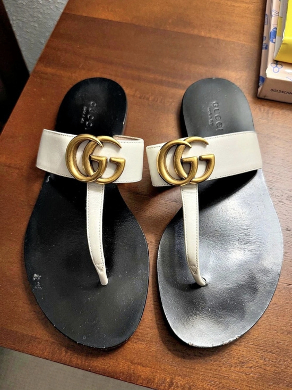 Gucci GG Marmont Thong Sandals White & Black EU 35